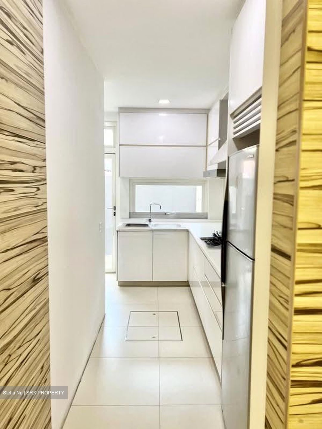 Fifth Avenue (D10), Terrace #613837501